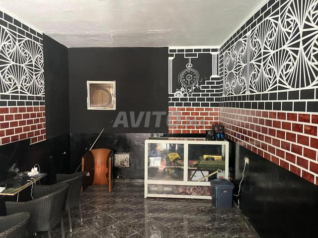 Local à vendre dans le quartier de Taddart - 2