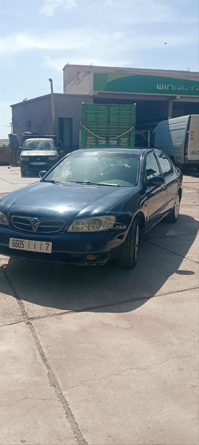 Nissan Maxima Essence Manuelle 2000