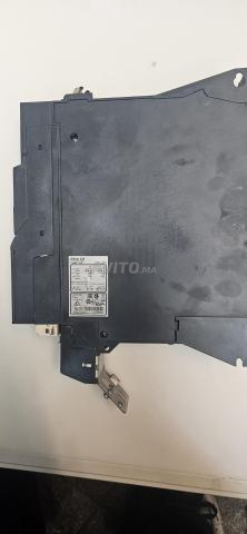 Schneider ATV320U07N4B متاح - 2