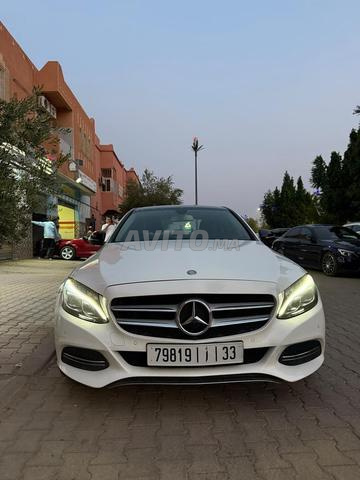 C220 modèle 2014 importée neuve en excellent état