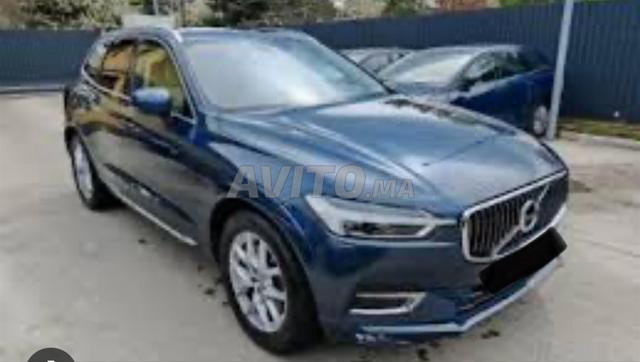 Volvo XC60 Diesel Automatique 2021 à Bouznika