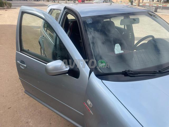 Volkswagen Golf 4 Diesel Manuelle 2003 à LAAYOUNE - 2