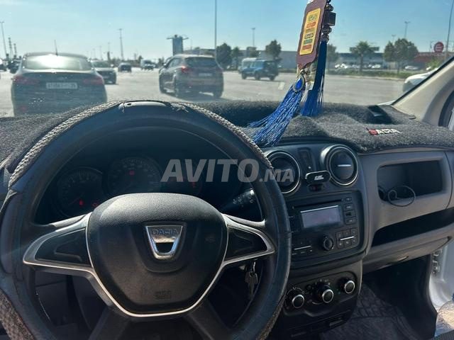 Voiture à vendre en bon état - 2
