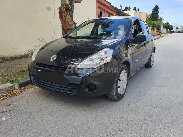 Renault Clio 3 (1ère main) - 2