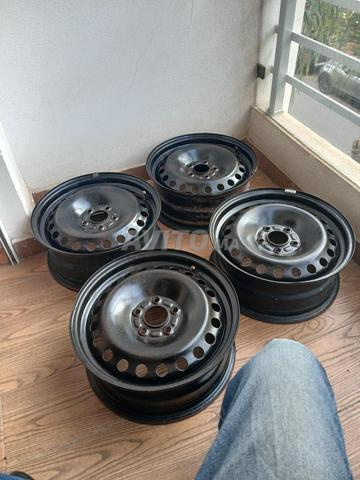 Vend 4 jantes 16 pouces - 2