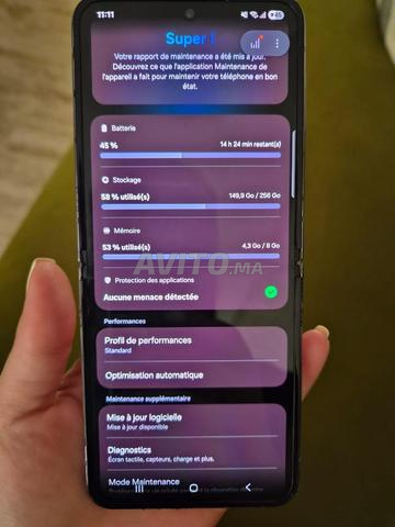 Samsung Z Flip 4 - 2