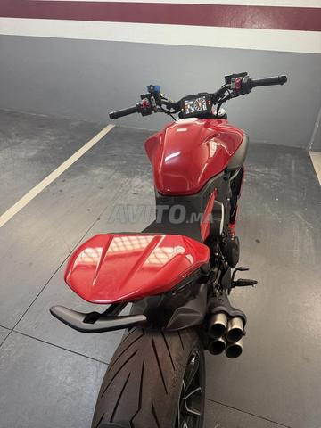 Ducati Diavel V4