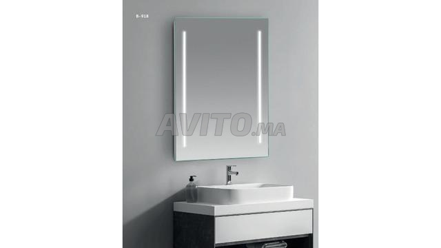 Miroirs LED au design Moderne LED المرايا