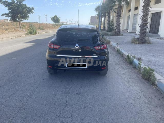 Renault Clio Diesel Manuelle 2017 à Safi - 2