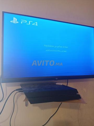 Play Station 4
