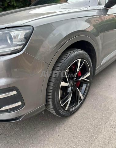 Audi Q7 de 2015 en très bon état - 2
