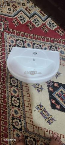 Lavabo et toilette - 2