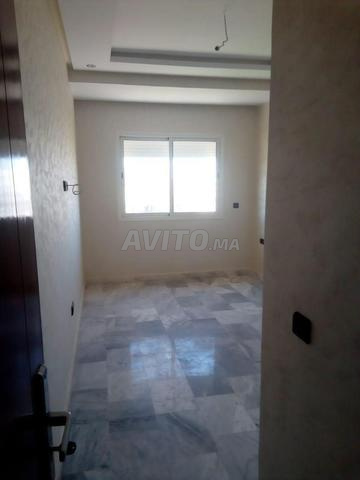 Appartement moyen standing à louer à Bouskoura - 2