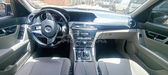 Mercedes 220 
