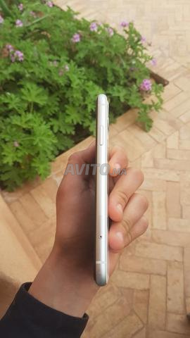 iPhone 11 normal 128 Go - 2