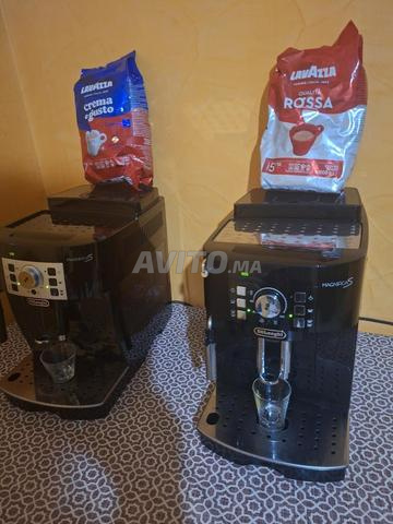 Machine à café automatique Magnifica S - 2