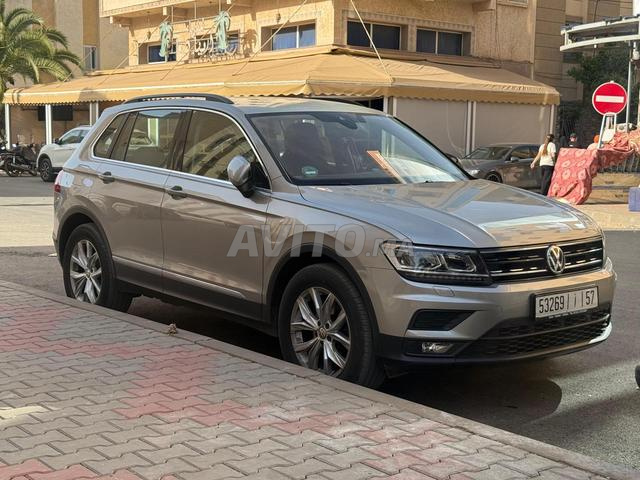 Volkswagen Tiguan - 2