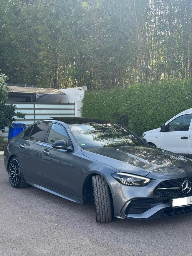 Mercedes-Benz 220 Diesel Automatique 2022 à Rabat