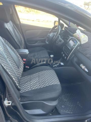 Renault Clio Diesel Manuelle 2017 à Safi - 2