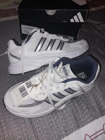 Baskets Adidas originales pointure 38 - 2