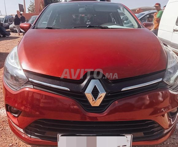 Renault Clio - 2