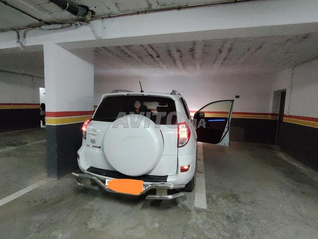 Toyota RAV-4 Diesel Manuelle 2012 à Nador - 2