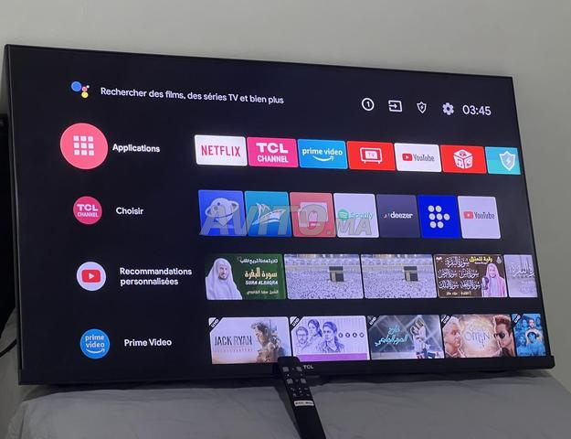 TV TCL Smart 40 pouces très propre