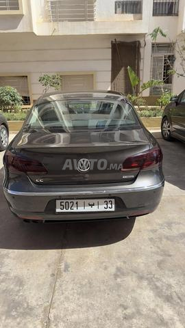 Volkswagen Passat Diesel Automatique 2018 à Agadir - 2