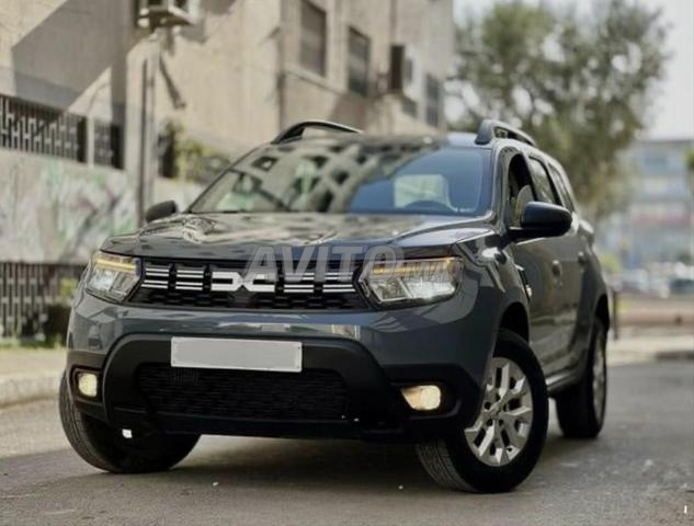 سيارة داسيا داستر ديزل أوتوماتيك 2023 في تطوان - 2