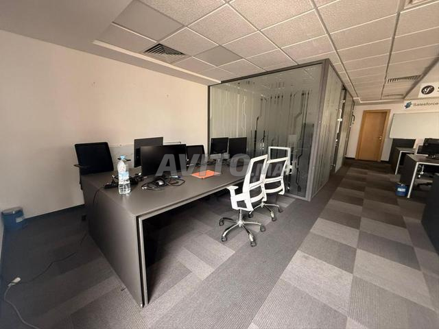 Plateau bureaux  à louer 90 m² à CFC 
