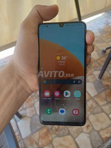 Samsung Galaxy A32 128Go 4Go RAM état neuf - 2