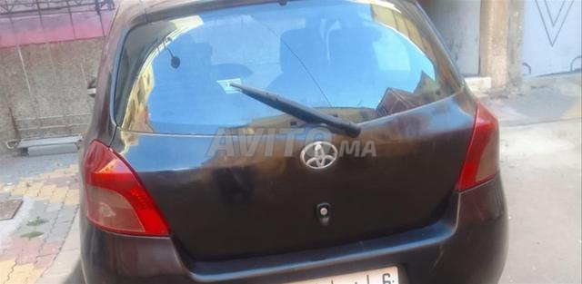 Toyota Yaris - 2