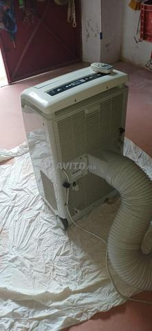 مكيف هواء متنقل Whirlpool بحالة جيدة - 2