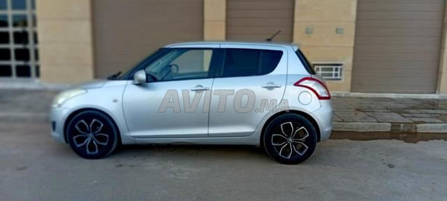 Suzuki Swift - 2