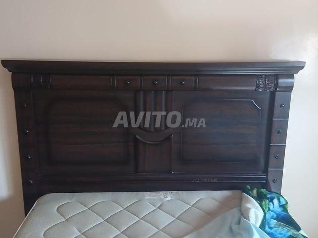 Lit matelas commode miroir