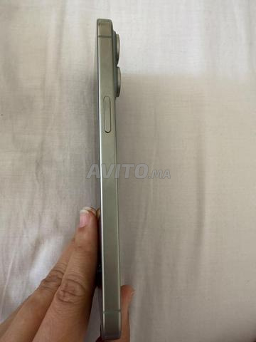 iPhone 15 Pro Max 256 Go - 2