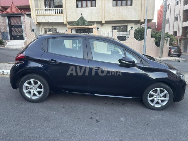 بيجو 208 ديزل بحالة جيدة تمت صيانتها - 2