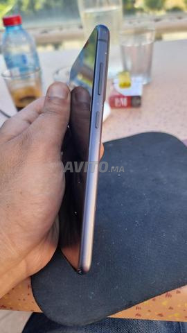 Samsung Galaxy S21 FE 5G 128GB / 6GB RAM Bon état - 2