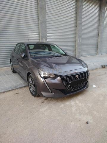 Peugeot 208 Diesel 1ère main - 2