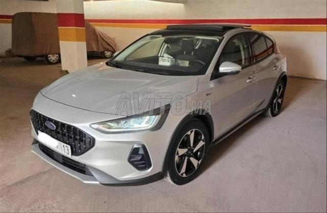 Ford Focus Active - 2