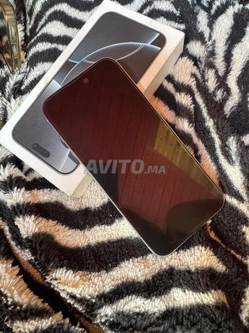 iPhone 16 Pro Max - 2