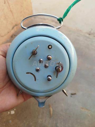 Montre de plus de 50 ans, fonctionnelle et en bon état .. - 2