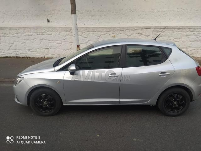 Seat Ibiza essence modèle 2013 moteur 1.2 - 2