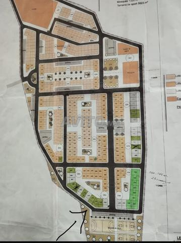Terrain de 144m3 pour petites villas