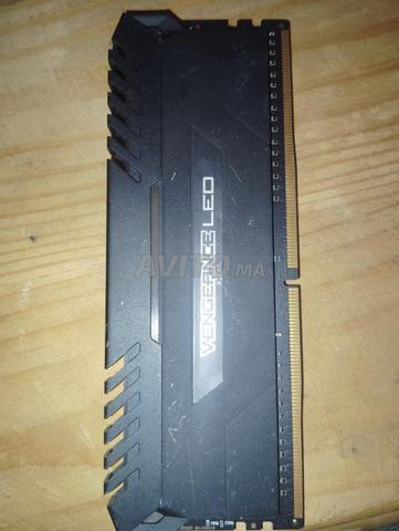 ذاكرة وصول عشوائي DDR4 بسعة 16 جيجابايت - 2