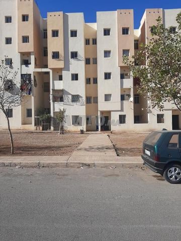 شقة للبيع في تجزئة العمران راس الما طريق بنسودة
