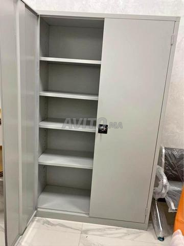 Fabrication d'armoires et vestiaires - 2
