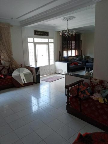 Villa négociable à vendre à Kénitra - 2