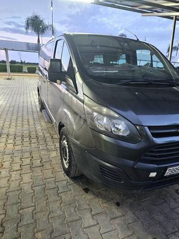 Ford Tourneo Custom - 2