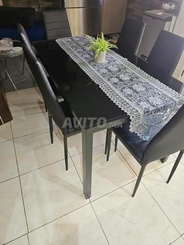 طاولة طعام متينة للبيع - 2